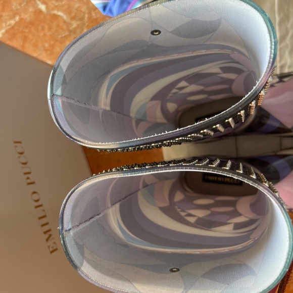 Authentic Emilio Pucci studs excellent condition rain boots - Picture 7 of 10